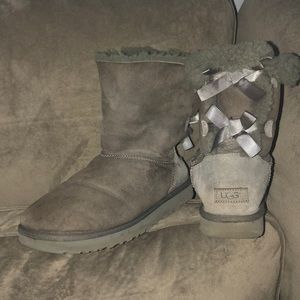 Ugg Bailey 2 Bow Boots Authentic and beloved
